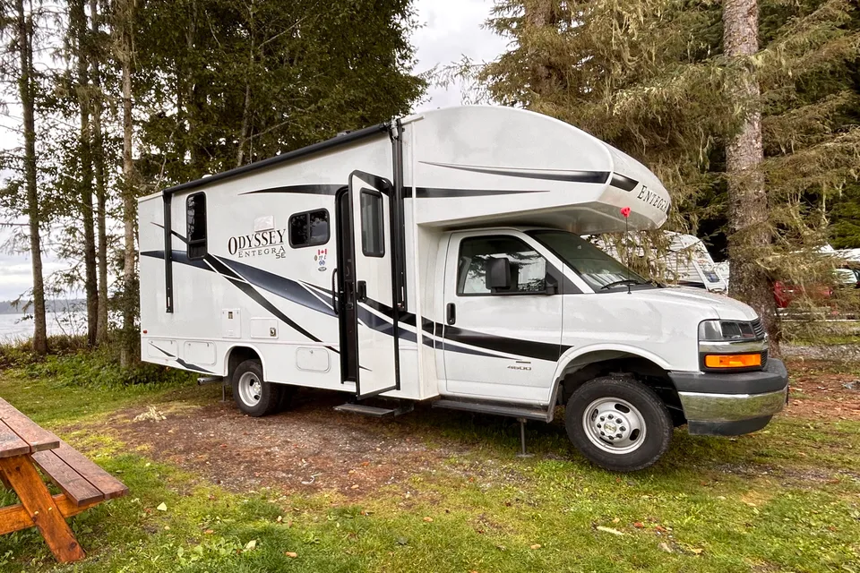 2025 Coastal Odyssey Entegra Odyssey SE 22C | Vancouver & Tofino Ready