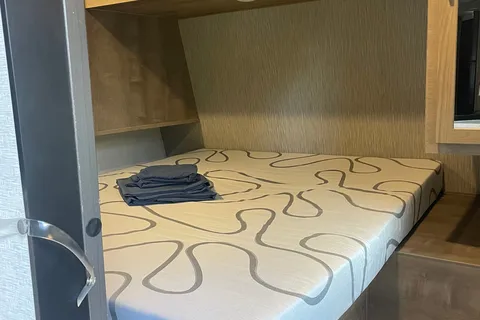 Jessica's Keystone Springdale Classic 261BHC Travel Trailer
