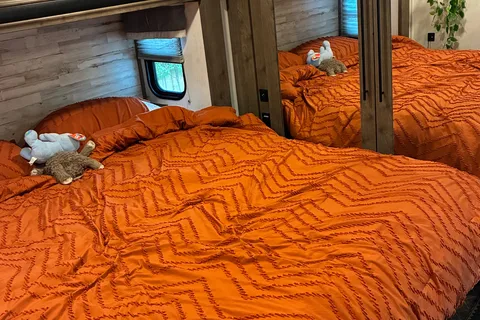 Hannah's Forest River Sabre Fifth Wheel