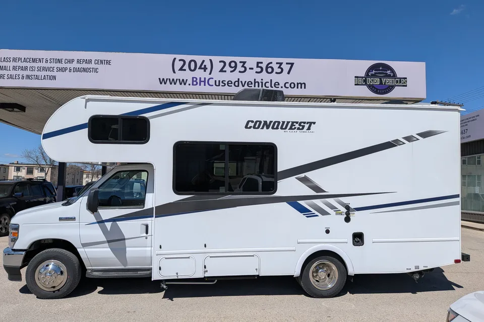 Boyce's Gulf Stream Conquest LE 6237LE Class C