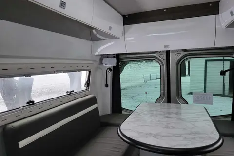 Le "Ready-to-go" Evazion New-West