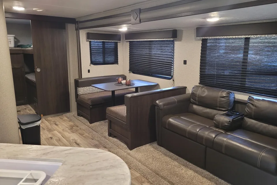 Onsite RV's Keystone Springdale 298 BH Travel Trailer