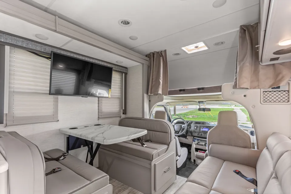2024  Thor Motor Coach Chateau Class C