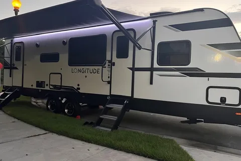Glamp in Style — 2024 Longitude 285BH with Dual AC & Bunks!