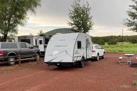 2021 Braxton Creek Free Solo Din Travel Trailer