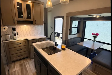 Jillian's Grand Design Reflection 311BHS Fifth Wheel