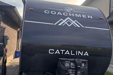 Meric's Coachmen Catalina EPIC221 Travel Trailer
