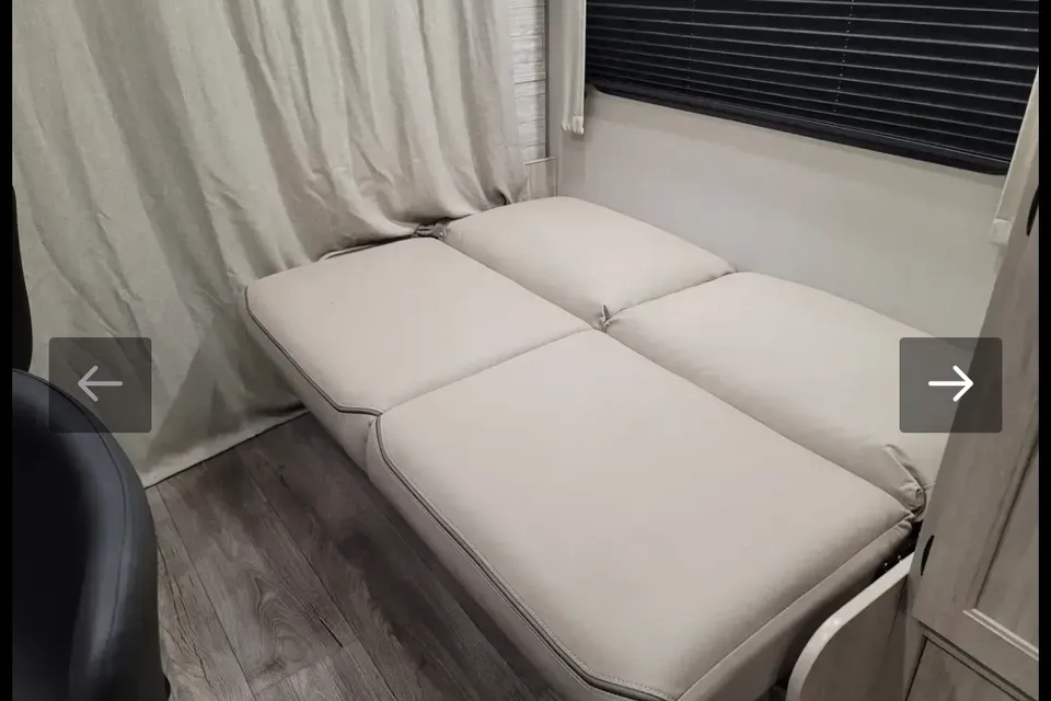 Meric's Coachmen Catalina EPIC221 Travel Trailer