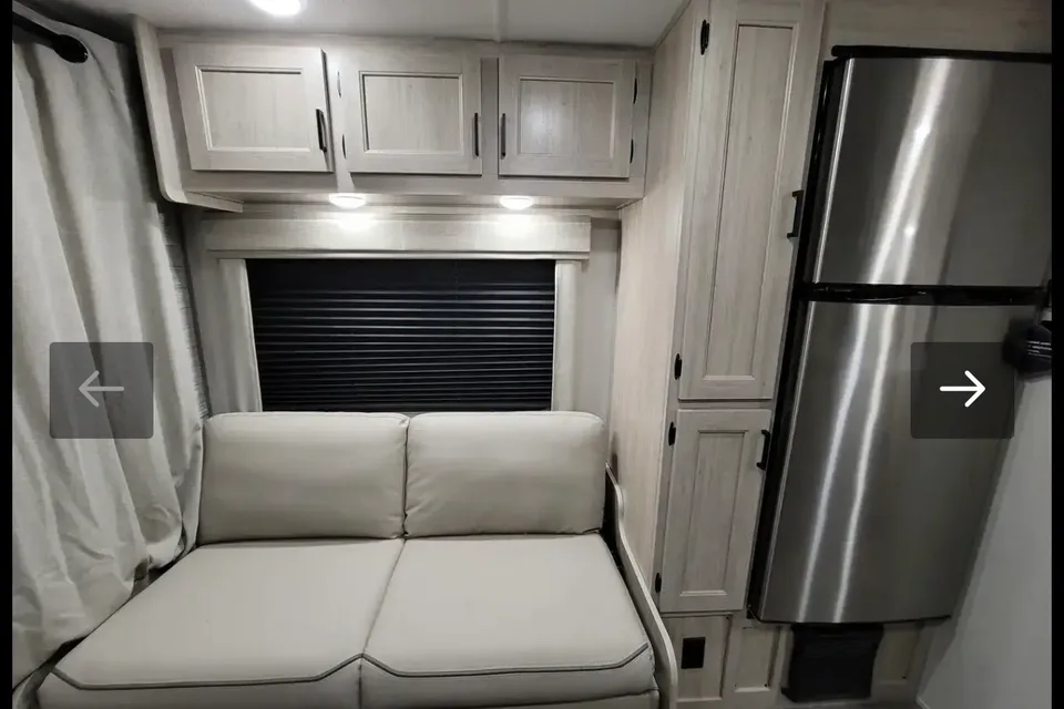 Meric's Coachmen Catalina EPIC221 Travel Trailer
