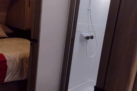RV Bunkhouse: Bath and Half: Delivery Only ($85) Fully Equipped: No Prep Fee