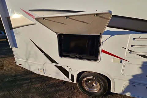 Adam's Thor Motor Coach Four Winds Class C