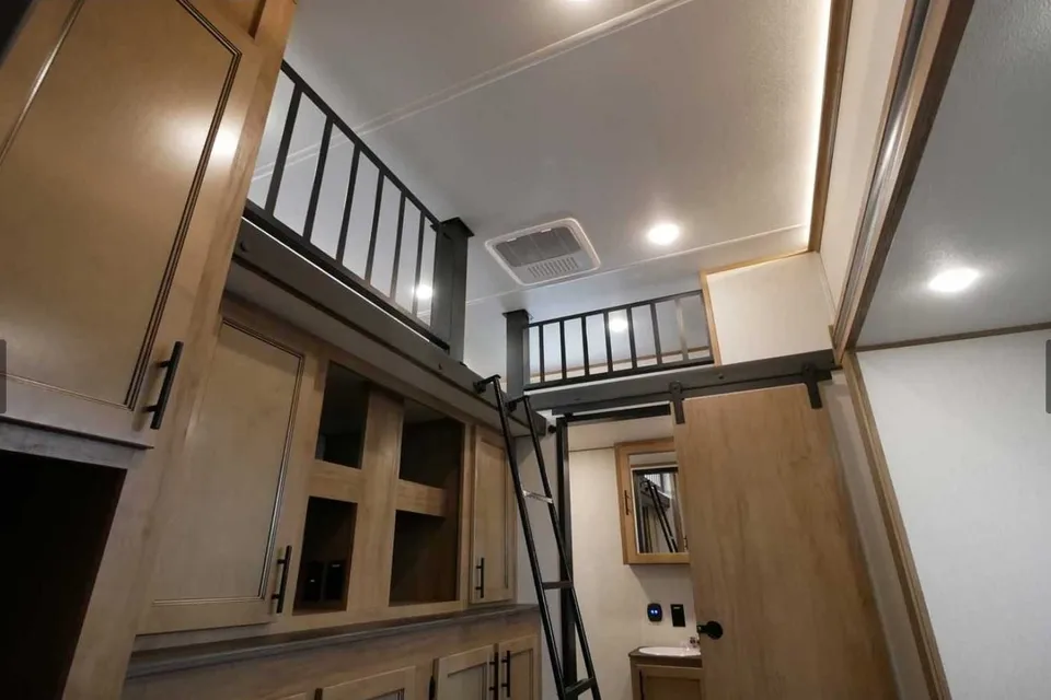 Bergman's Family Friendly RV