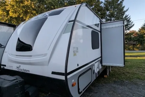 Roulotte Coachmen Apex Nano 208 BHS