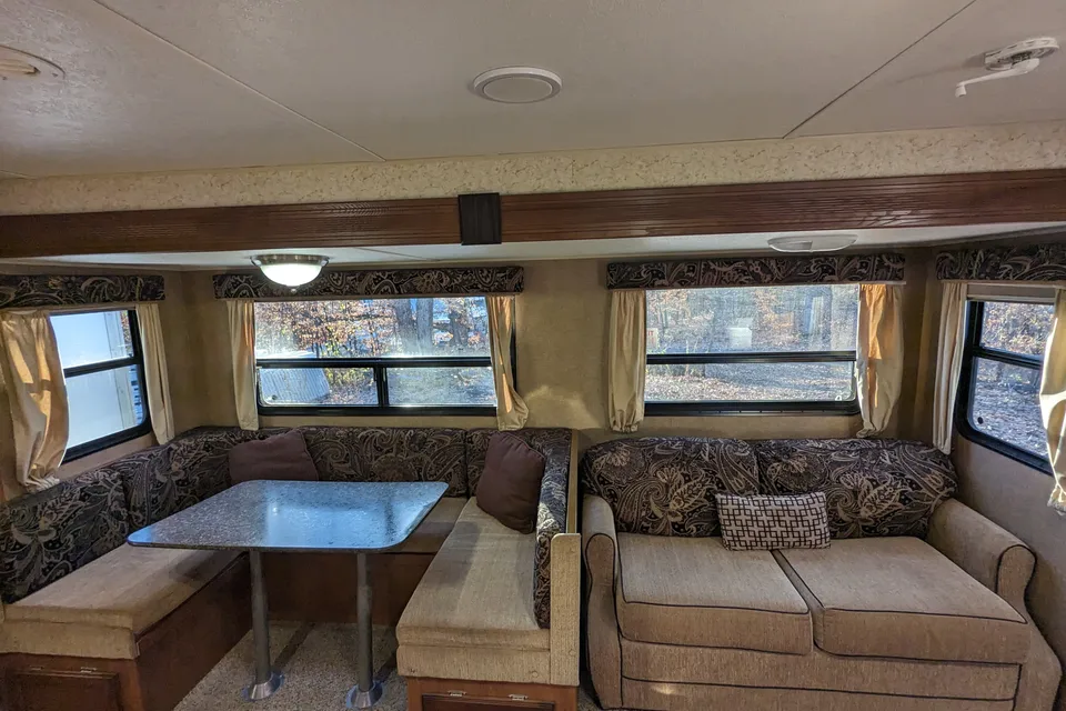 The Ultimate Family Bunkhouse - 2014 SunnyBrook Sunset Creek Classic 340 BHDS Travel Trailer