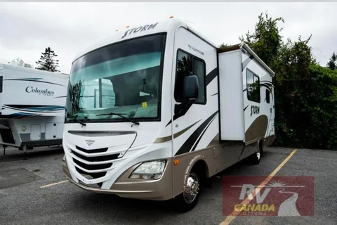  2011 Fleetwood Storm Class A 32ft