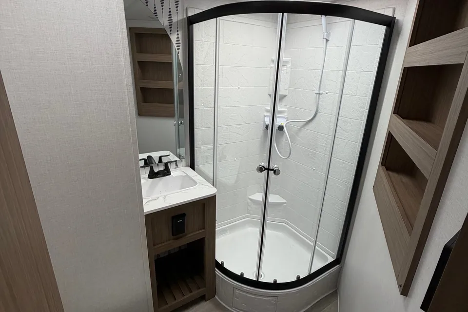 2026 Luxurious 2 Bedroom bunkhouse