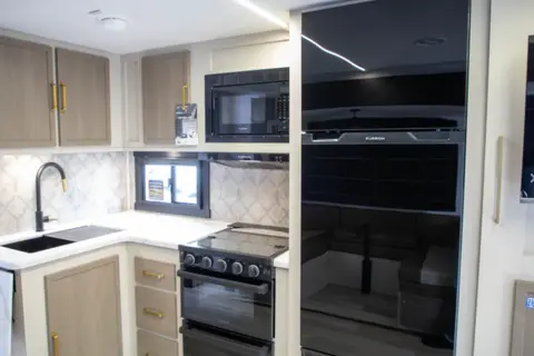 Brand New 2025 Forest-River Family Bunkhouse 36ft
