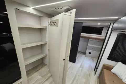 Brand New 2025 Forest-River Family Bunkhouse 36ft