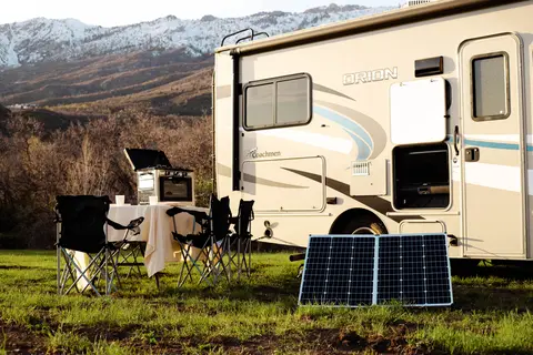 FLEXIBLE TIMES! Best MPG, easy to drive and park