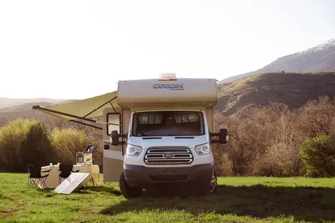 FLEXIBLE TIMES! Best MPG, easy to drive and park
