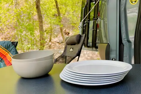 Air conditioned & Starlink® internet equipped "Grizzly" REVEL®