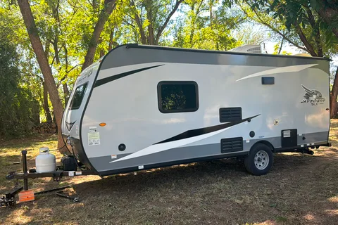 Let’s Getaway! Jayco 195RB Travel Trailer