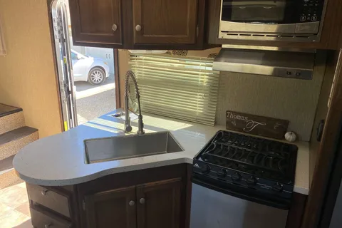 Keystone Sprinter Bunkhouse Gooseneck 5th Wheel