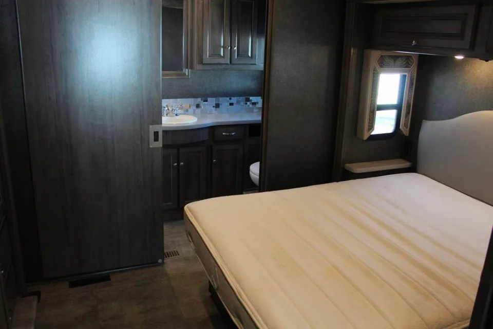 Alex's Winnebago Vista XL Class A