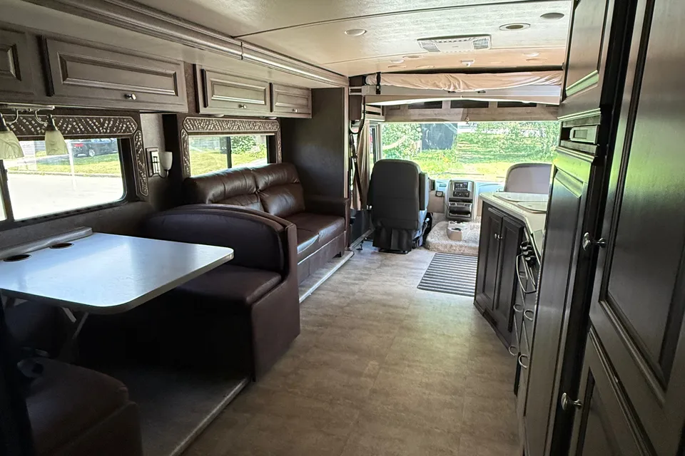 Alex's Winnebago Vista XL Class A