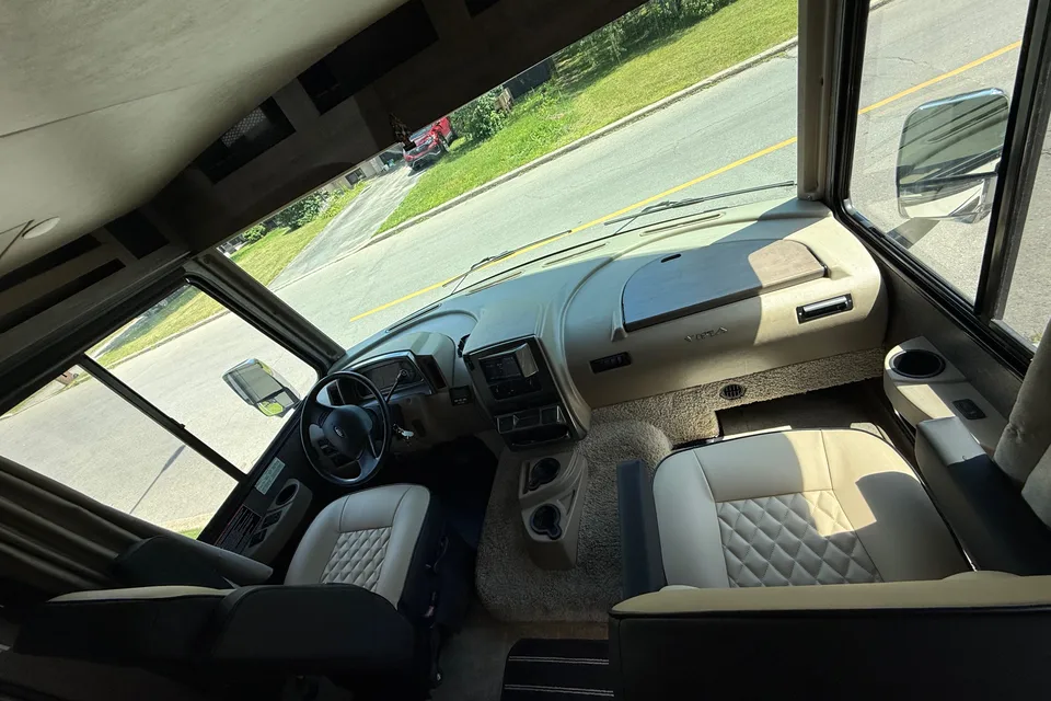 Alex's Winnebago Vista XL Class A