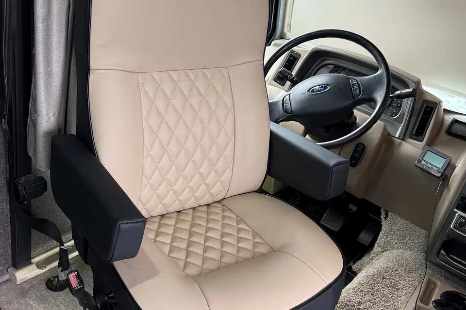 Alex's Winnebago Vista XL Class A