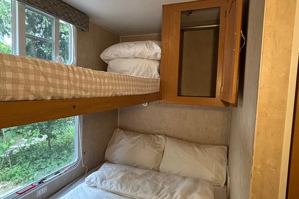 Dreamer Cozy Camper