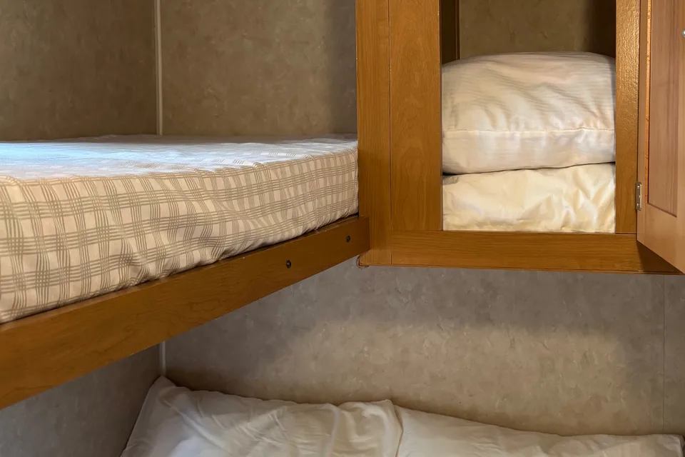 Dreamer Cozy Camper