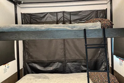 The Luxe Basecamp