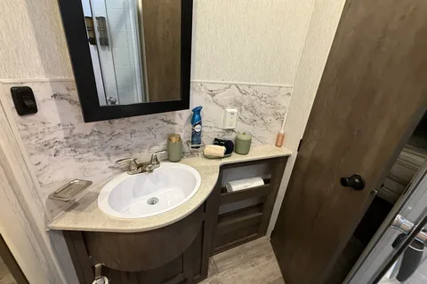 The Luxe Basecamp