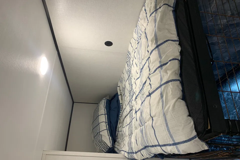 The Scoot Around Colman 17 B Travel Trailer