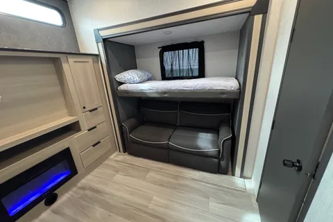 2026 New Luxury Camper (Delivery Only)
