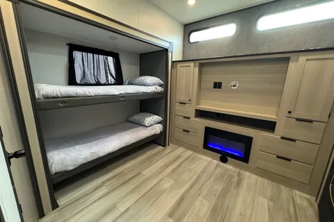 2026 New Luxury Camper (Delivery Only)