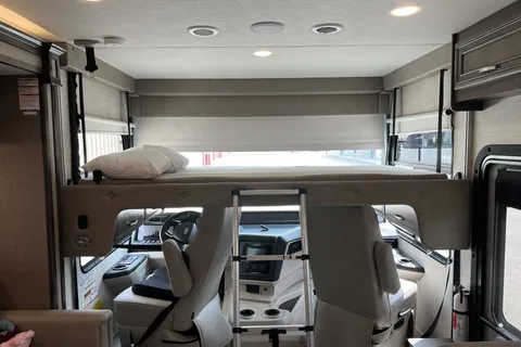  2023 Entegra Vision XL Class A+Pets