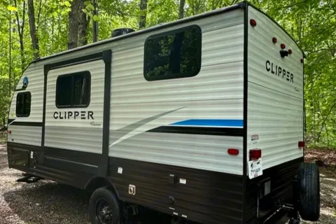 2022 Coachmen Clipper Ultra Lite 17BHS