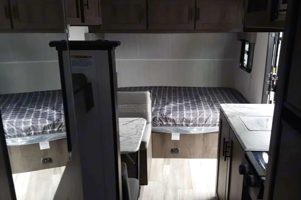 2022 Coachmen Clipper Ultra Lite 17BHS