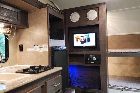 Carlos's Rpod 176 Rpod Luxury Trailer Micro Trailer