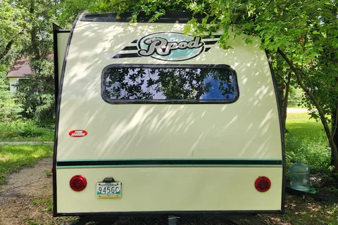 Carlos's Rpod 176 Rpod Luxury Trailer Micro Trailer