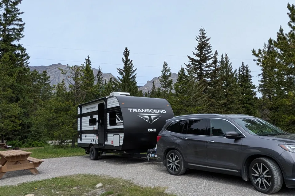 Vicente's Grand Design Transcend One  151BH Travel Trailer