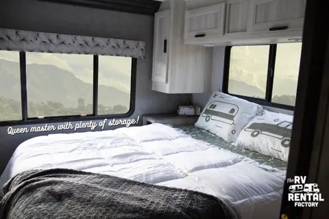 C01 - 10 Person w/ Bunk - The RV Rental Factory
