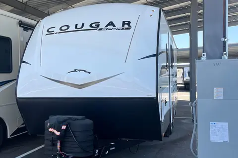 RICHARD's Keystone Cougar Travel Trailer