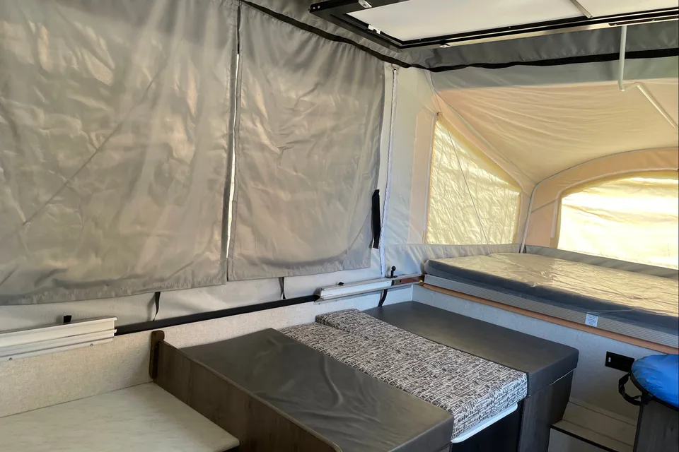 Viking Tente-Roulotte 2020 - super bien équipée 🤩