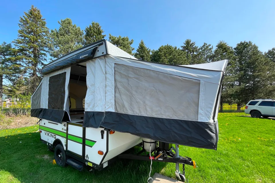 Viking Tente-Roulotte 2020 - super bien équipée 🤩