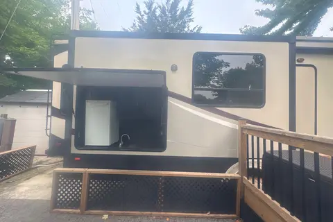 ryan's Forest River Sandpiper 372lok Fifth Wheel