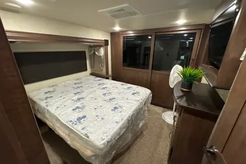 ryan's Forest River Sandpiper 372lok Fifth Wheel